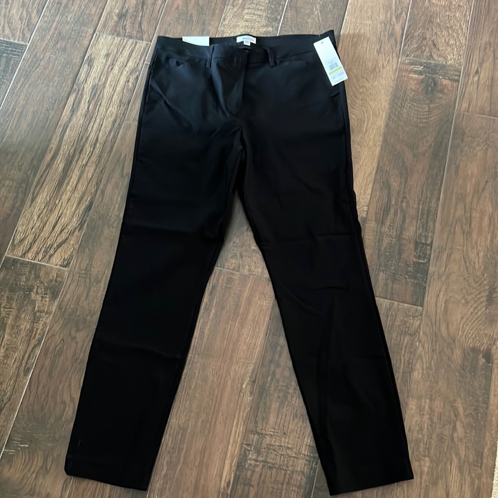 Calvin Klein Size 14 Women’s dress pants. NWT